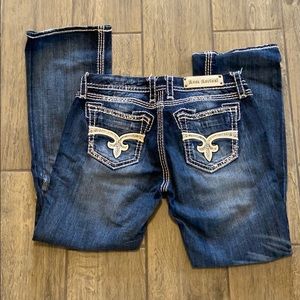 Women’s Rock Revival jeans